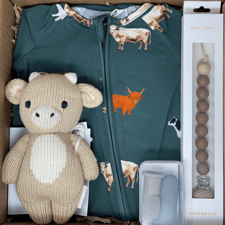 bug + bean x cuddle + kind Little Farm Friends (Cow) Gift Box (0-24m)