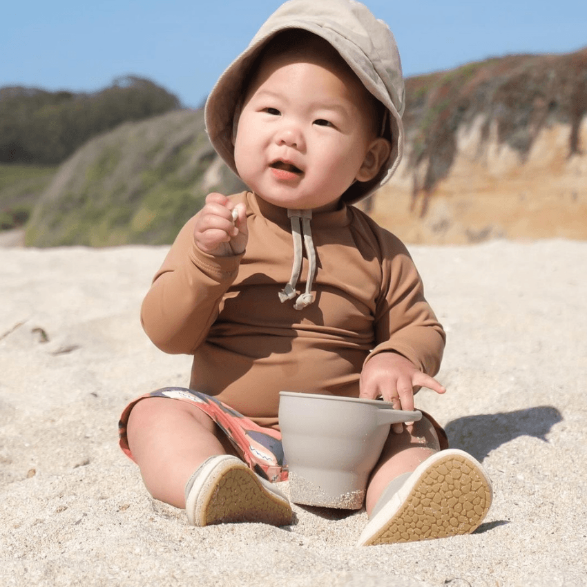 Foldable Silicone Snack Cup, Pebble